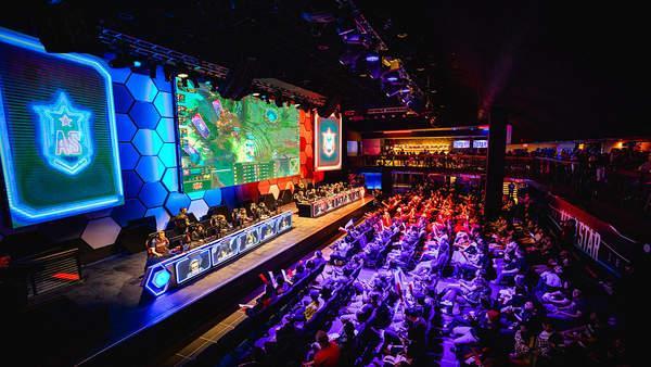 国青队的集 国青队的集