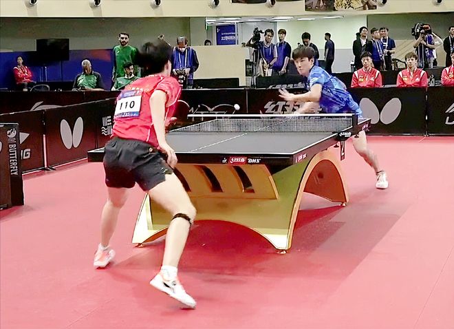 是一名指挥 是一名指挥