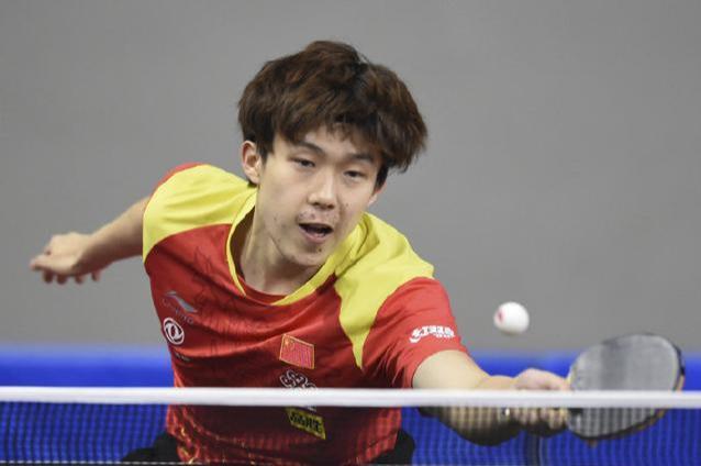 莱诺出战 莱诺出战