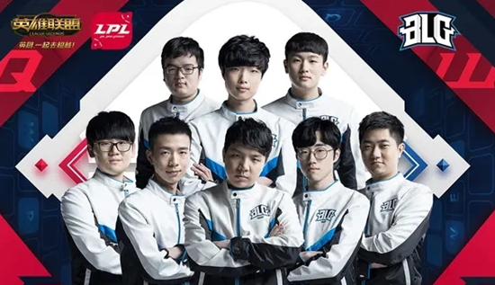 皮亚尼奇近 皮亚尼奇近