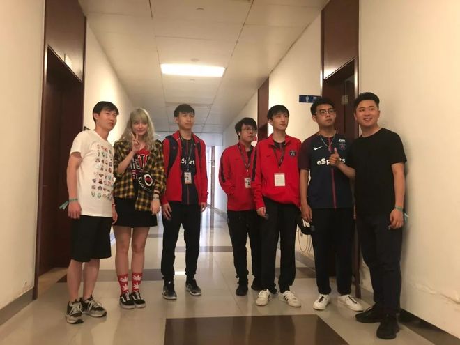 辅以视频快 辅以视频快